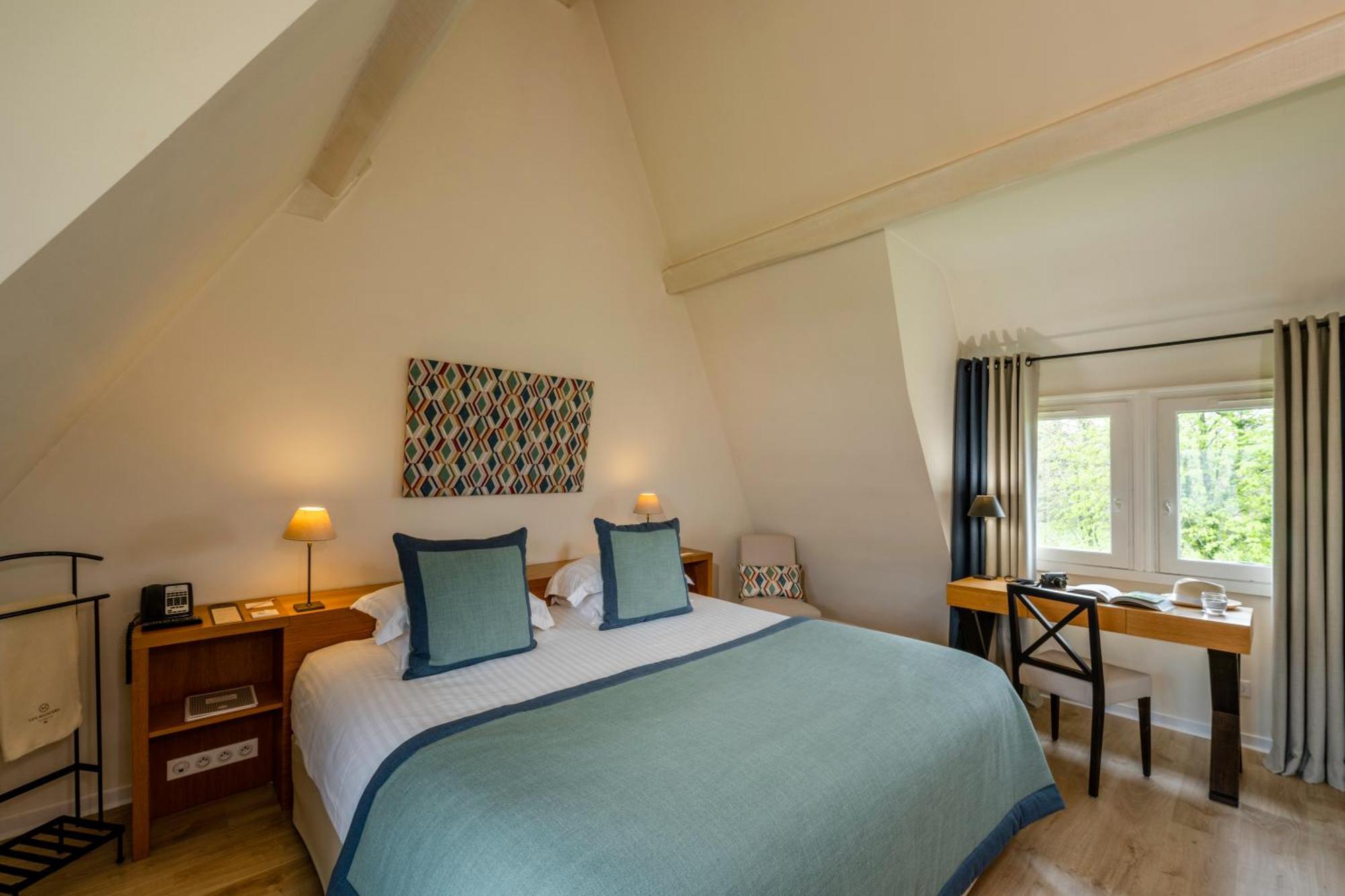 Les Manoirs De Tourgéville Hotel 4*