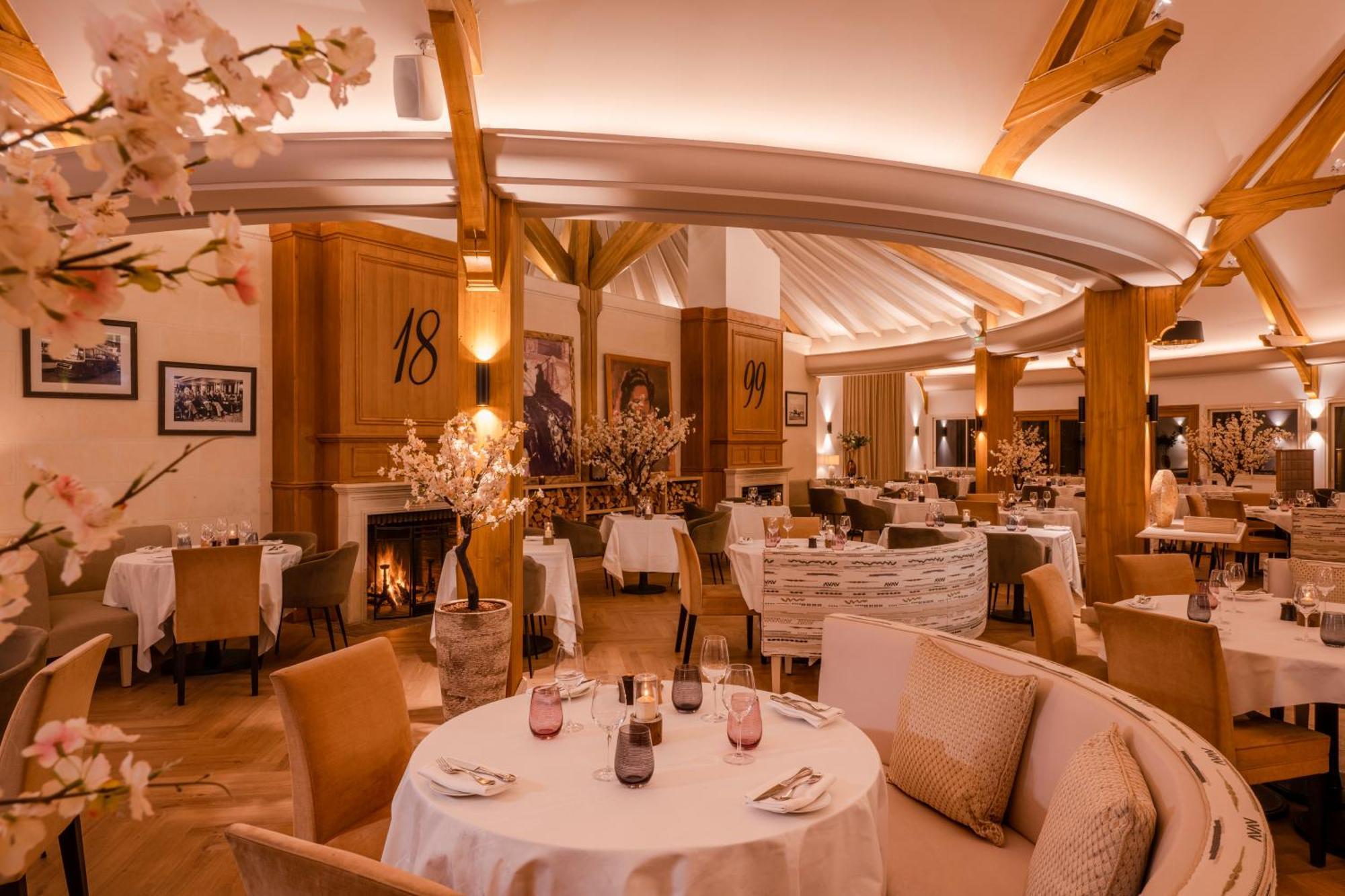 Hotel Les Manoirs De Tourgéville 4*